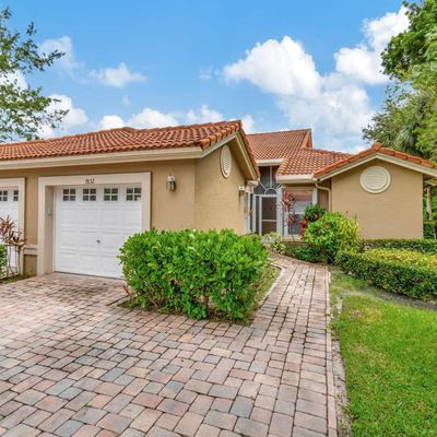 7832 Majestic Palm Dr, Boynton Beach, FL 33437