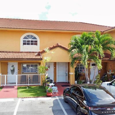 7842 W 34th Ln, Hialeah, FL 33018