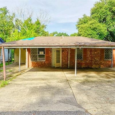 926 S Abe Ave, Gonzales, LA 70737