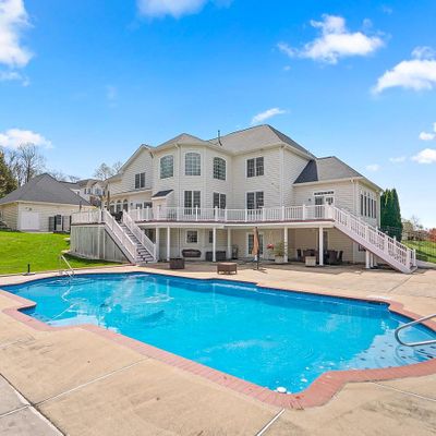 9323 Heather Field Ct, Gaithersburg, MD 20882