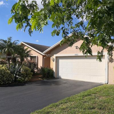 9461 Nw 16 Th St, Plantation, FL 33322