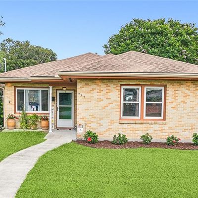 947 Athania Pkwy, Metairie, LA 70001