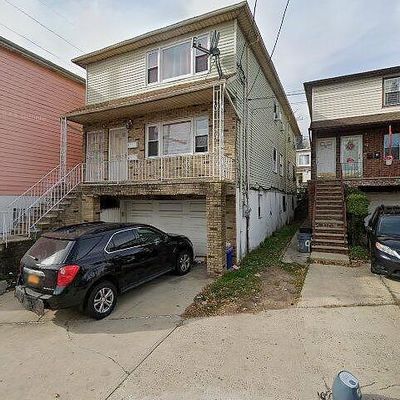 95 Old Bergen Rd, Jersey City, NJ 07305