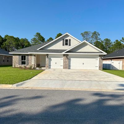 9590 Creets Landing Drive, Navarre, FL 32566