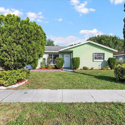 9607 Park Row Aka Sw 13th Place, Boca Raton, FL 33428