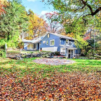 97 Mill Spring Ln, Stamford, CT 06903