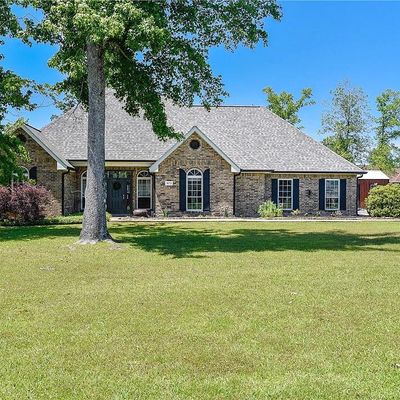 973 St James Drive, Moss Bluff, LA 70611