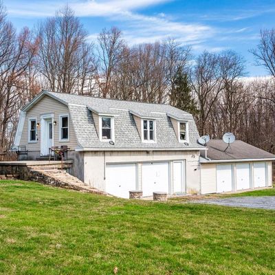 99 Fredericksville Rd, Mertztown, PA 19539