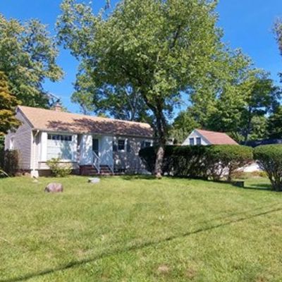 995 Crystal Lake Ter, Franklin Lakes, NJ 07417