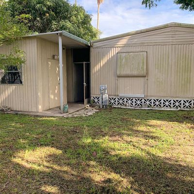 Address Withheld, Clewiston, FL 33440