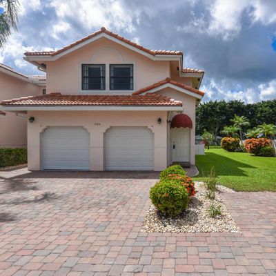 8694 Via Reale, Boca Raton, FL 33496