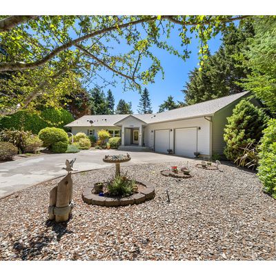 87288 Ruby Ln, Bandon, OR 97411