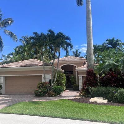 88 Laguna Dr, Palm Beach Gardens, FL 33418