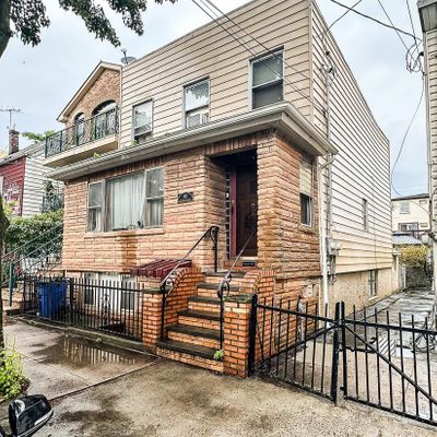 88 Laidlaw Ave, Jersey City, NJ 07306