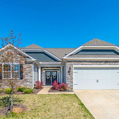 8818 Mangfall Ln, Fort Mill, SC 29707