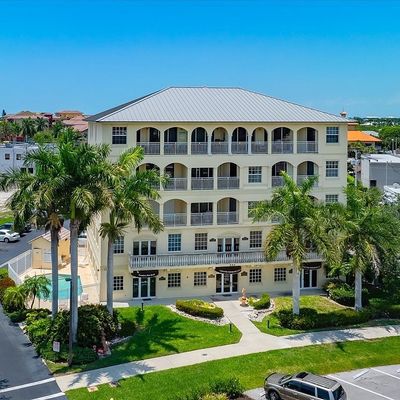 886 Park Avenue, Marco Island, FL 34145