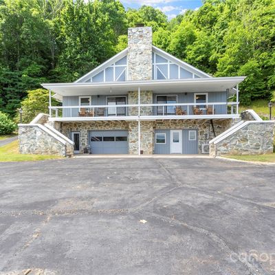 891 Moonshine Mountain Rd, Burnsville, NC 28714