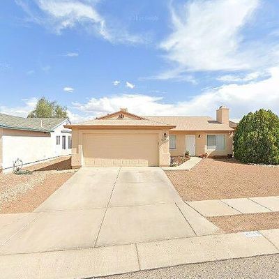 8958 E Fairway Groves Dr, Tucson, AZ 85730