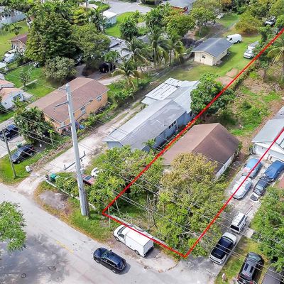 8980 Nw 5 Th Ave, El Portal, FL 33150