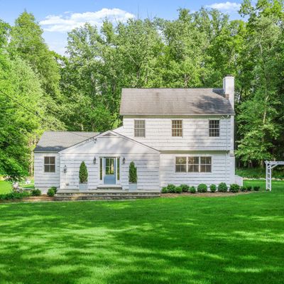 9 Mavis Ln, Greenwich, CT 06830