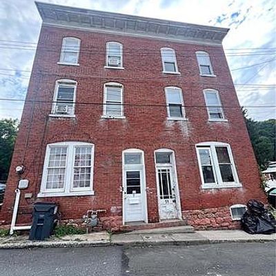 9 N 7 Th St, Pottsville, PA 17901