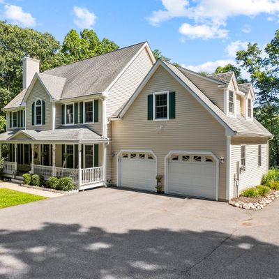 9 Winfield Way, Ledyard, CT 06339