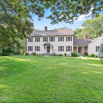 90 Evergreen Rd, New Canaan, CT 06840