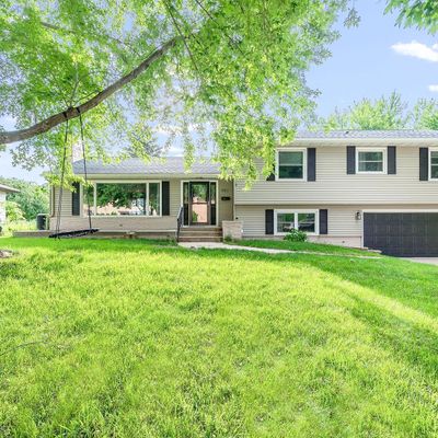 901 S Hampton St, Fairmont, MN 56031