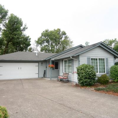 902 W D St, Lebanon, OR 97355