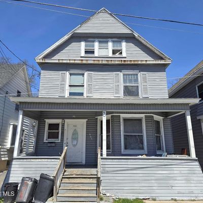 905 Francis Ave, Schenectady, NY 12303