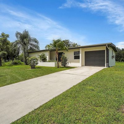 910 Sw Airoso Blvd, Port Saint Lucie, FL 34983