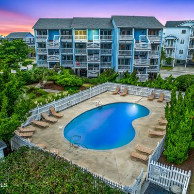 101 Sea Oats Ln #D34, Carolina Beach, NC 28428