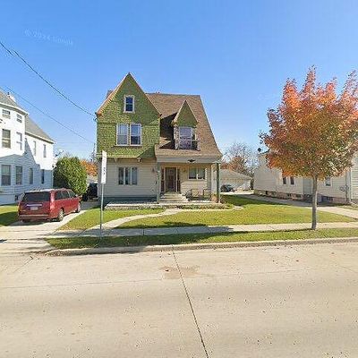 1111 S 8 Th St, Manitowoc, WI 54220