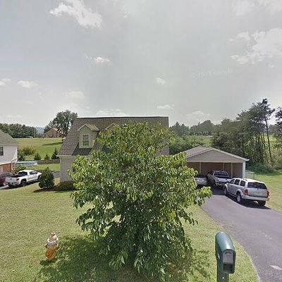 1128 Camper St, Pulaski, VA 24301