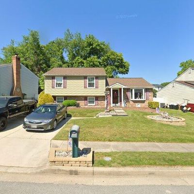 113 Old Maple Ct, Essex, MD 21221