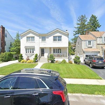 115 Lincoln Ave, Hasbrouck Heights, NJ 07604