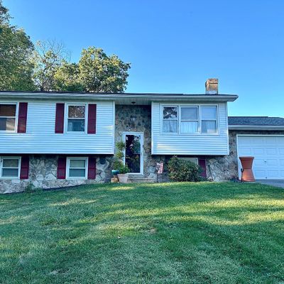 11584 Liberty Oak Dr, Frederick, MD 21701