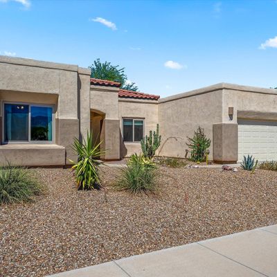 11751 N Pyramid Point Dr, Tucson, AZ 85737