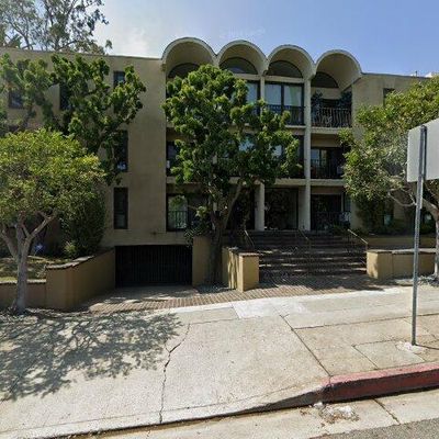 11789 Montana Ave #13, Los Angeles, CA 90049