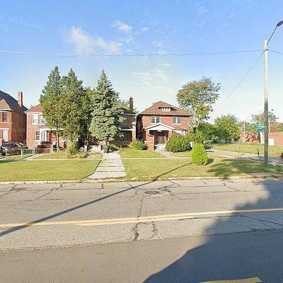 1179 E Grand Blvd, Detroit, MI 48211