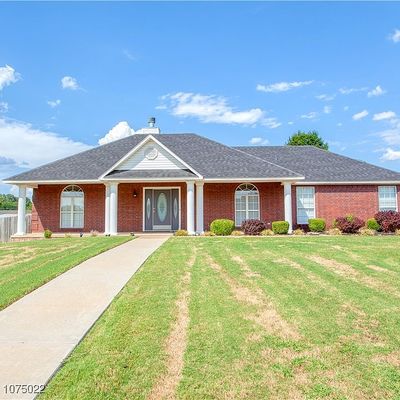 1200 Ruby Cir, Van Buren, AR 72956