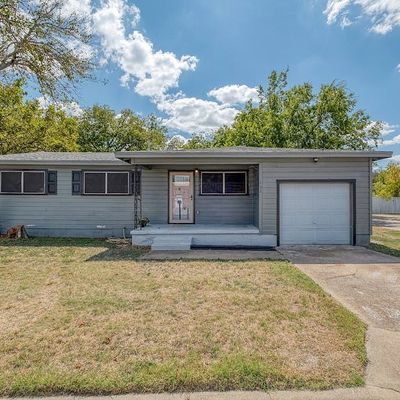 102 E Robertson Ave, Copperas Cove, TX 76522