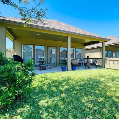 104 Long Reach Loop, Rockport, TX 78382