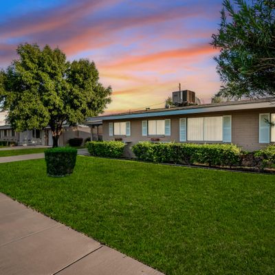 10401 W Audrey Dr, Sun City, AZ 85351