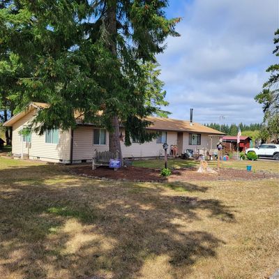 105 Florence Pl, Winlock, WA 98596