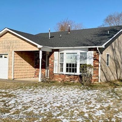 105 Mansfield Dr, Brick, NJ 08724