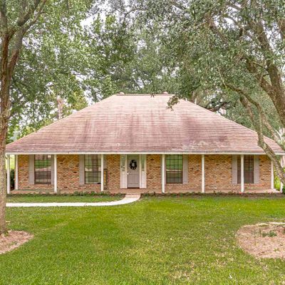 10505 Tallowwood Ave, Baker, LA 70714