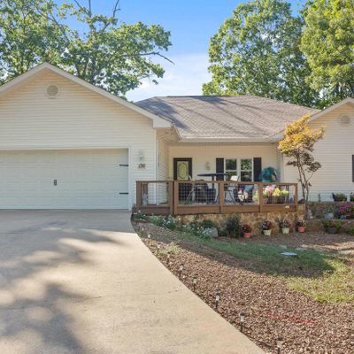 136 Crest Dr, Fairfield Bay, AR 72088