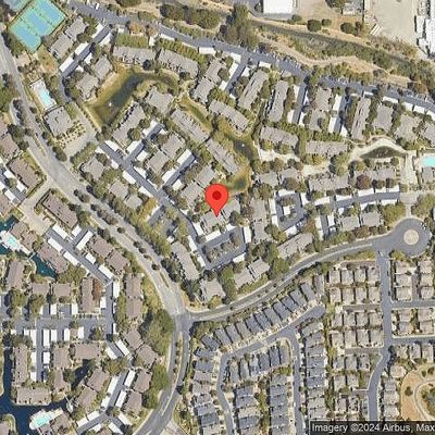 138 Marina Lakes Dr, Richmond, CA 94804