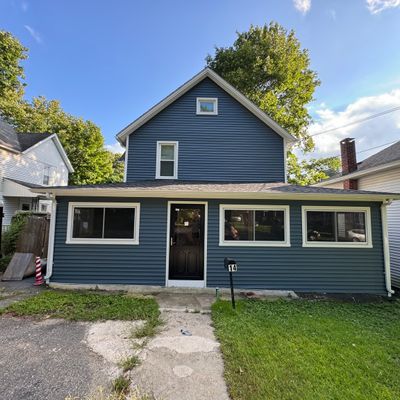 14 Curtice St, Winsted, CT 06098